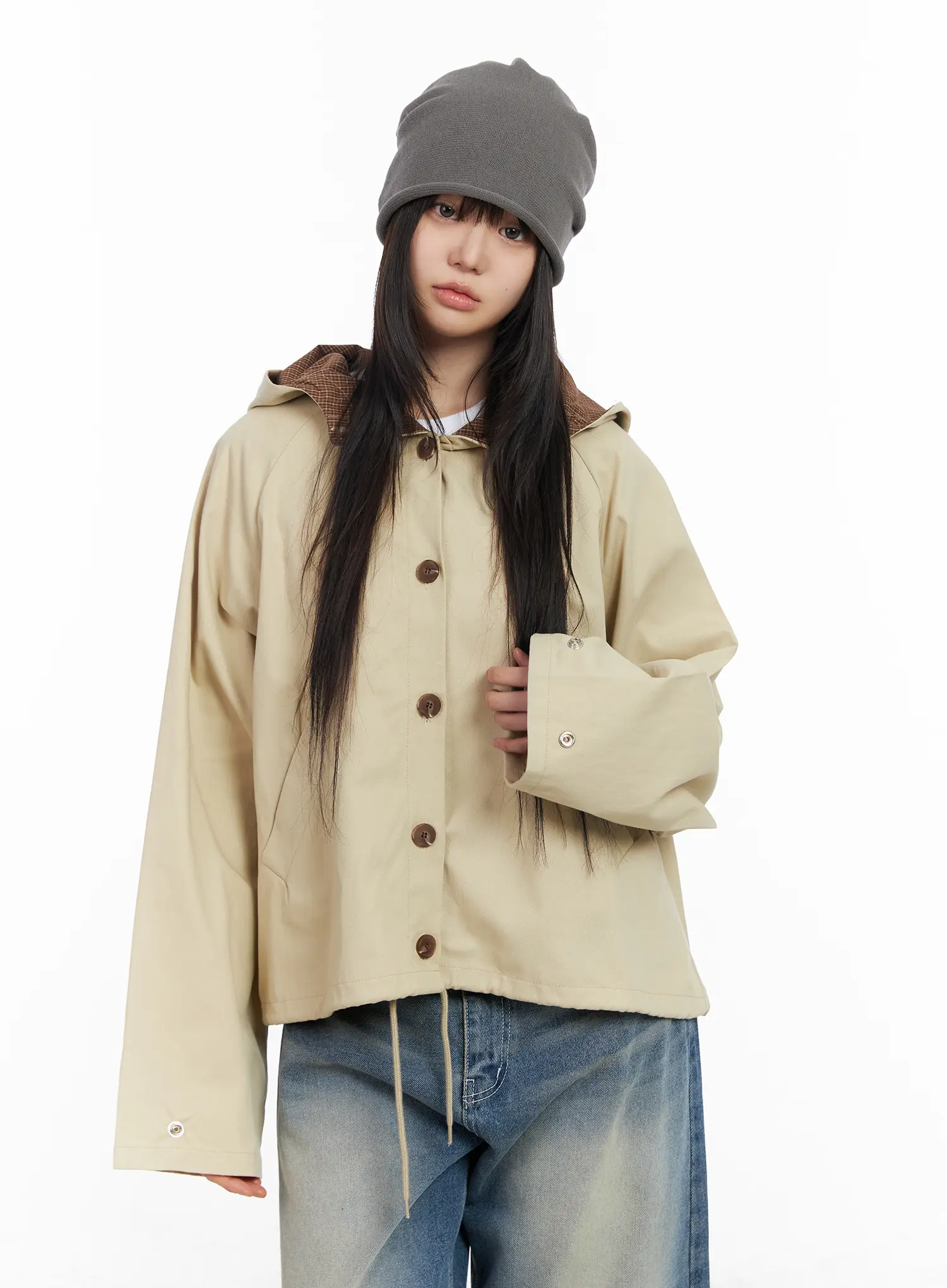 d001_57c56372-ff6f-4a2f-98ef-ffe946150f14 투톤 숏 트렌치 후드 재킷 - Image 1